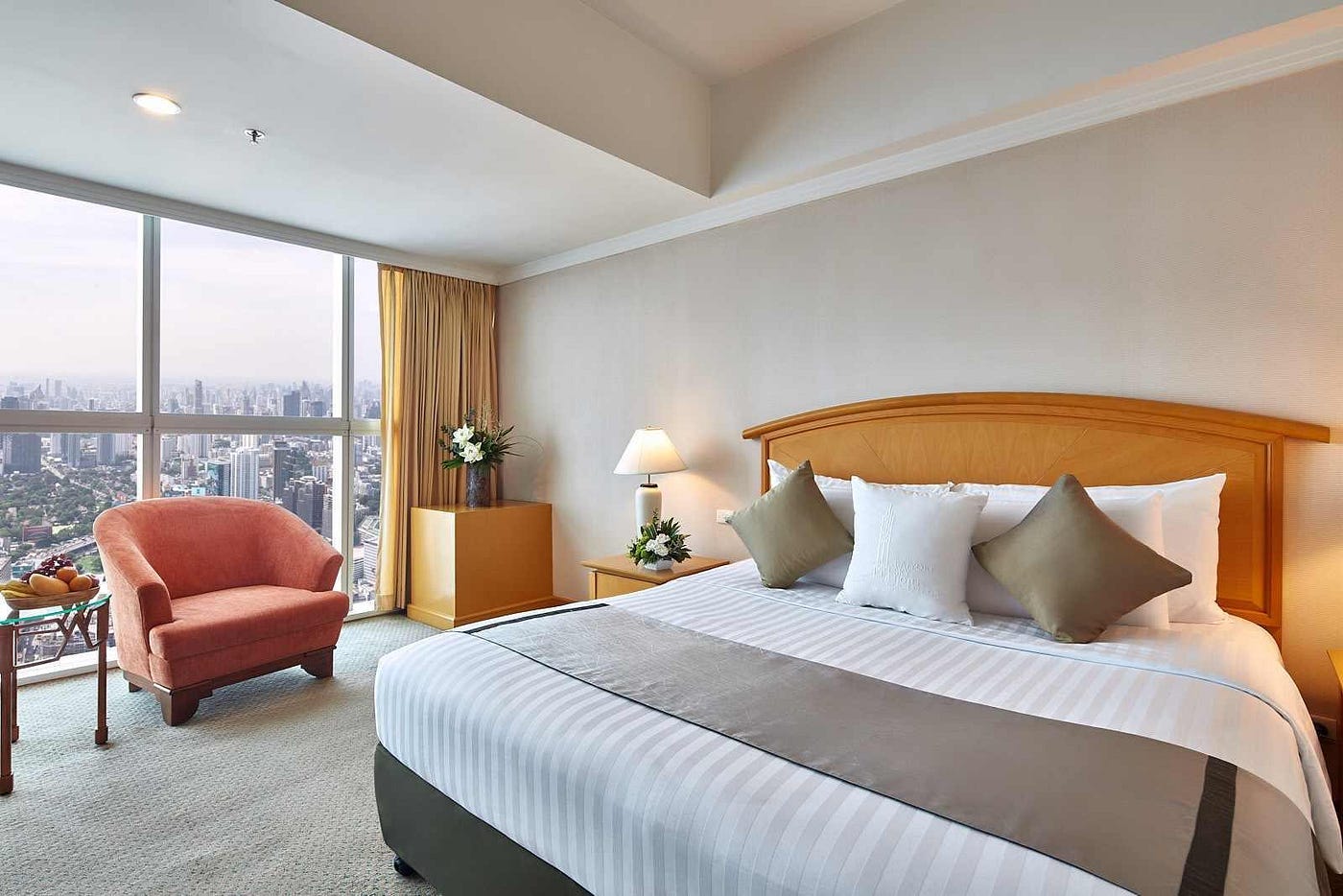 Baiyoke Sky Hotel: Experience Bangkok from the Sky