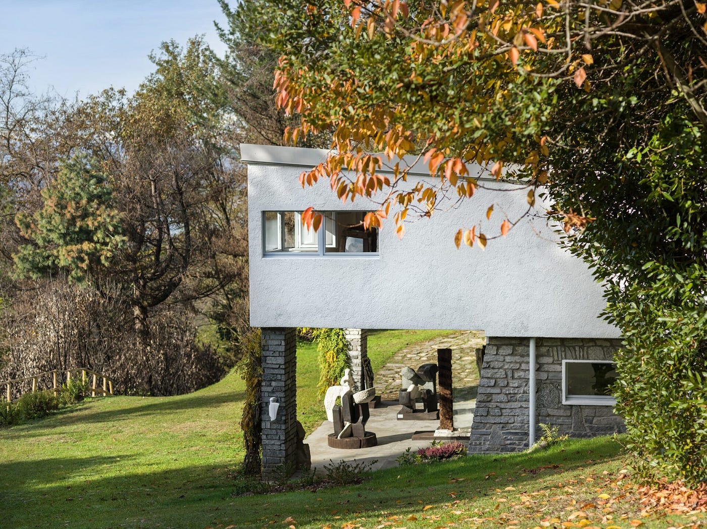 Fondazione Sangregorio: A House-Studio and a Spazio Luce Still Waiting to Be Incised