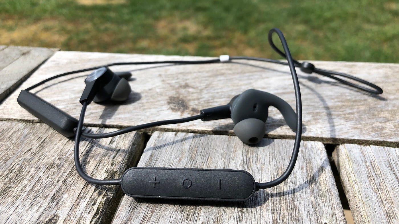 Best cheap Bluetooth earphones under dollar by Bart Breij | Medium