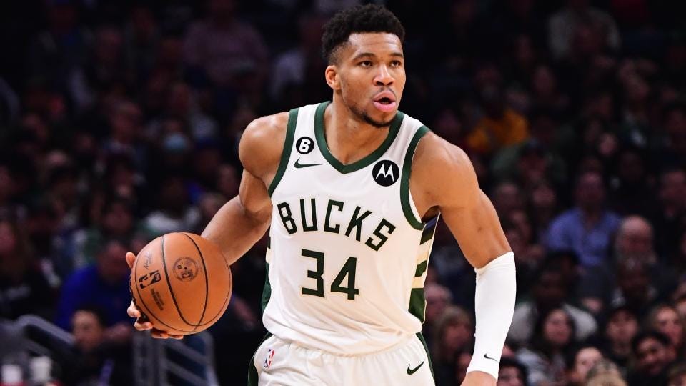 Article>Giannis Antetokounmpo: from poverty in Greece to an NBA