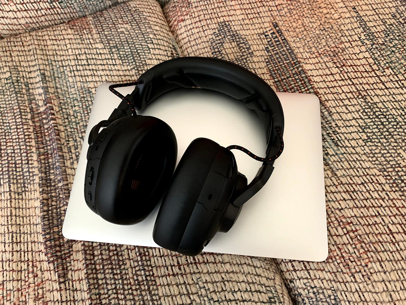 JBL Quantum 910 Wireless  Wireless over-ear performance gaming headset  with head tracking-enhanced, Active Noise Cancelling and Bluetooth