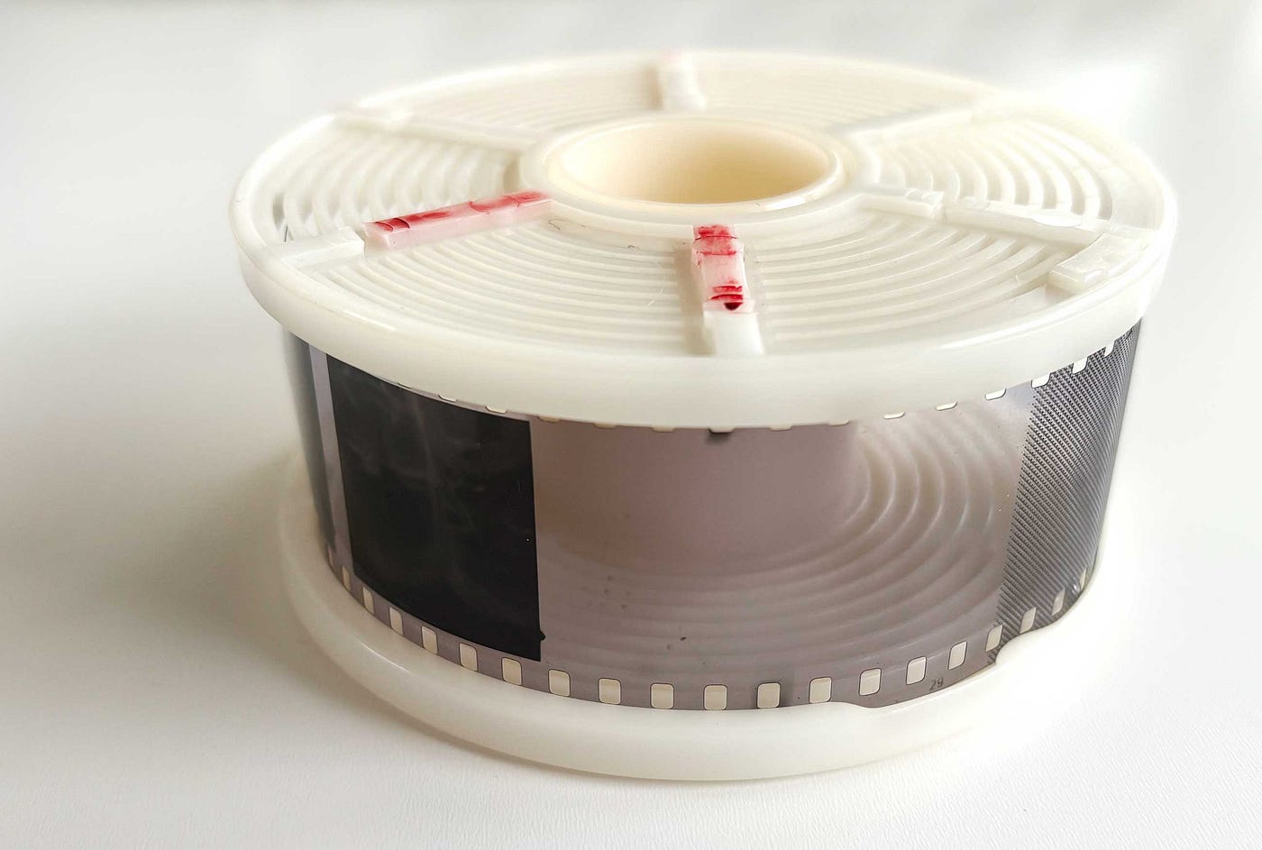 The film spool for film processing. Image copyright Jesse Karjalainen.