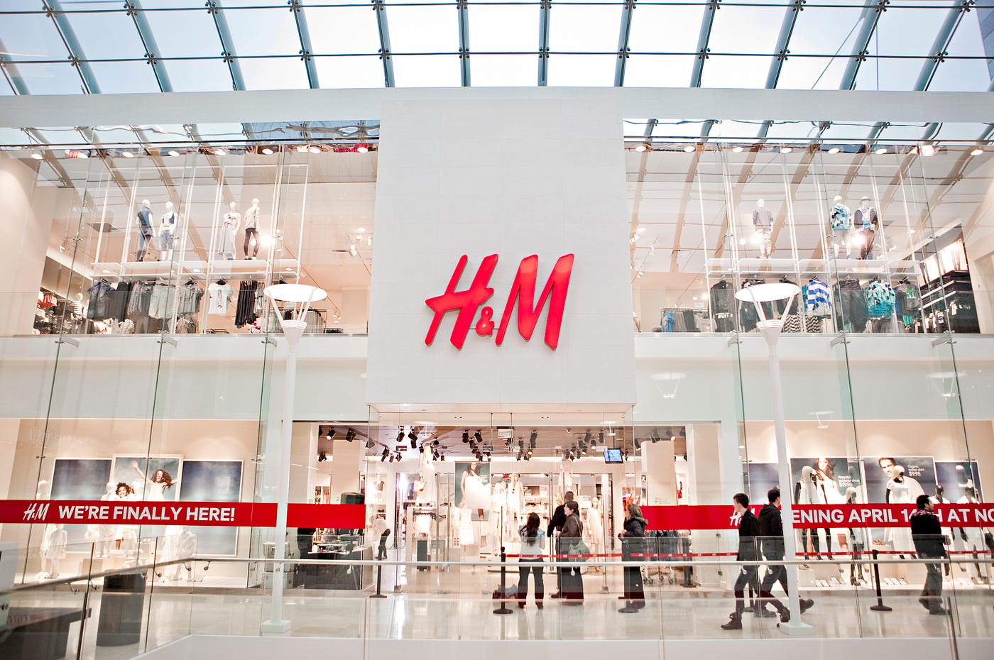 5 reasons why retailers should look to H&M for customer experience
