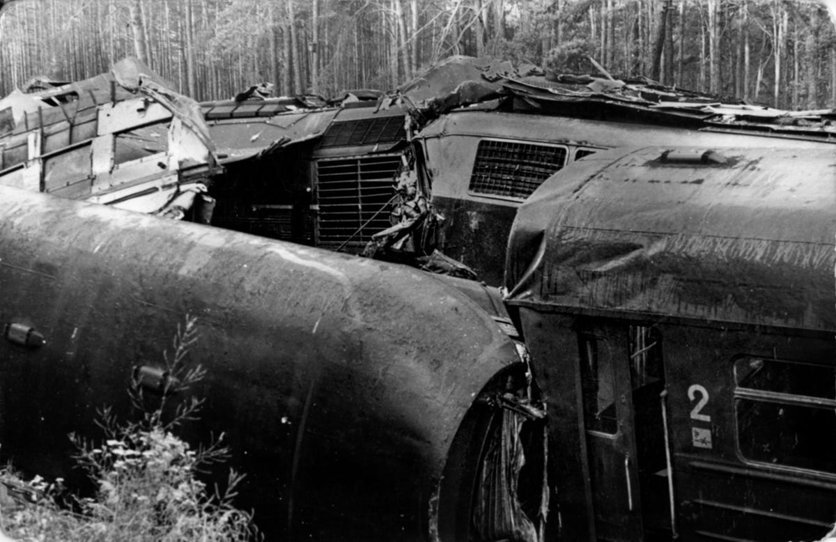 Impatience between the Pines: The 1980 Otłoczyn (Poland