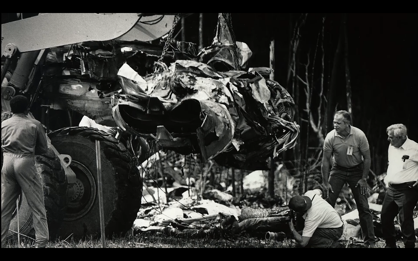 Moment of Silence: The crash of Midwest Express flight 105 | by
