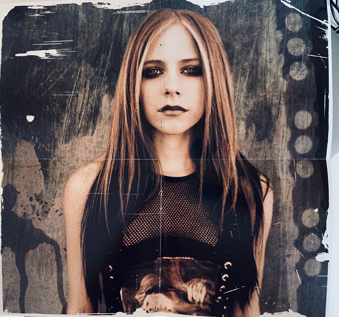 Why Avril Lavigne's Under My Skin Will Never Be “Forgotten” | by Dani  Sutton | Medium