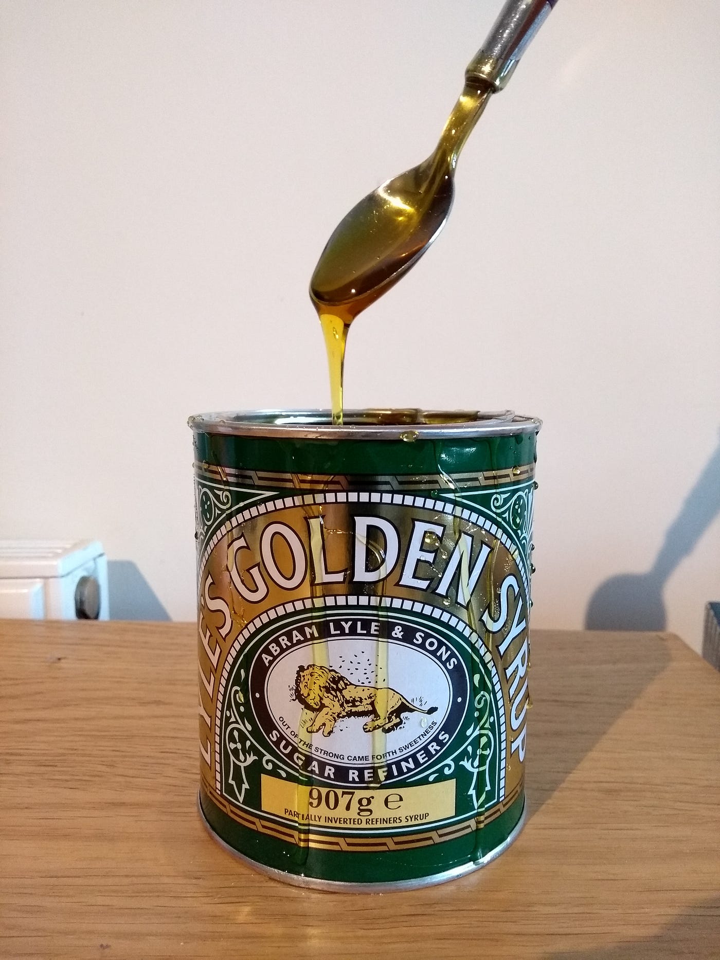 Lyle's Golden Syrup Original For Baking & Cooking