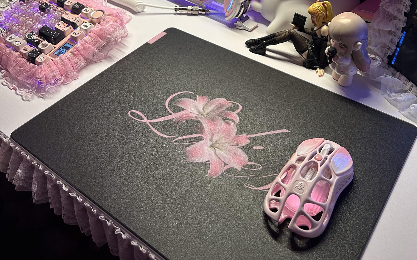 WHITE LILIES DESK MAKEOVER: FROM BASIC TO AESTHETIC SETUP