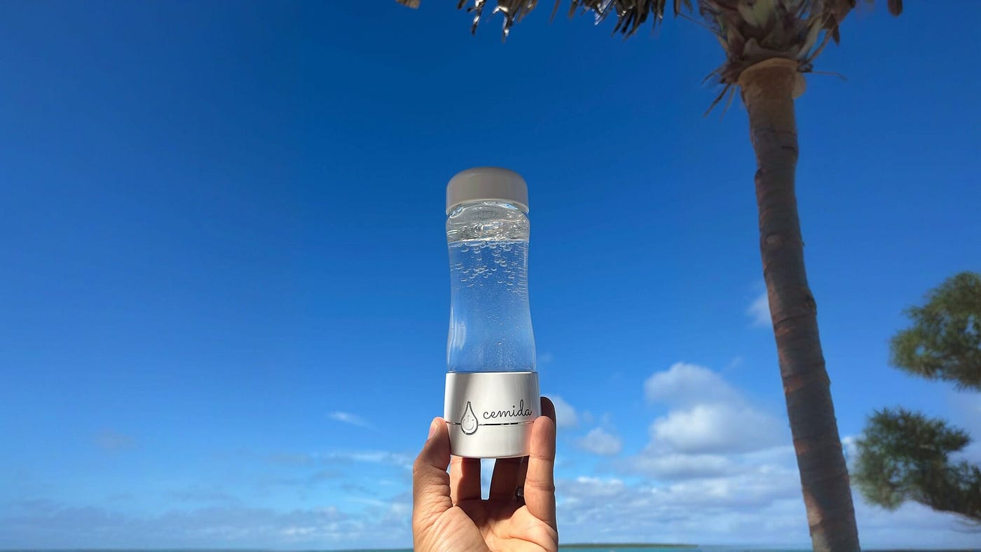 The Ultimate Guide to Choosing the Best Hydrogen Water Bottle in 2024 | by Hydrogen  Water Labs | Medium
