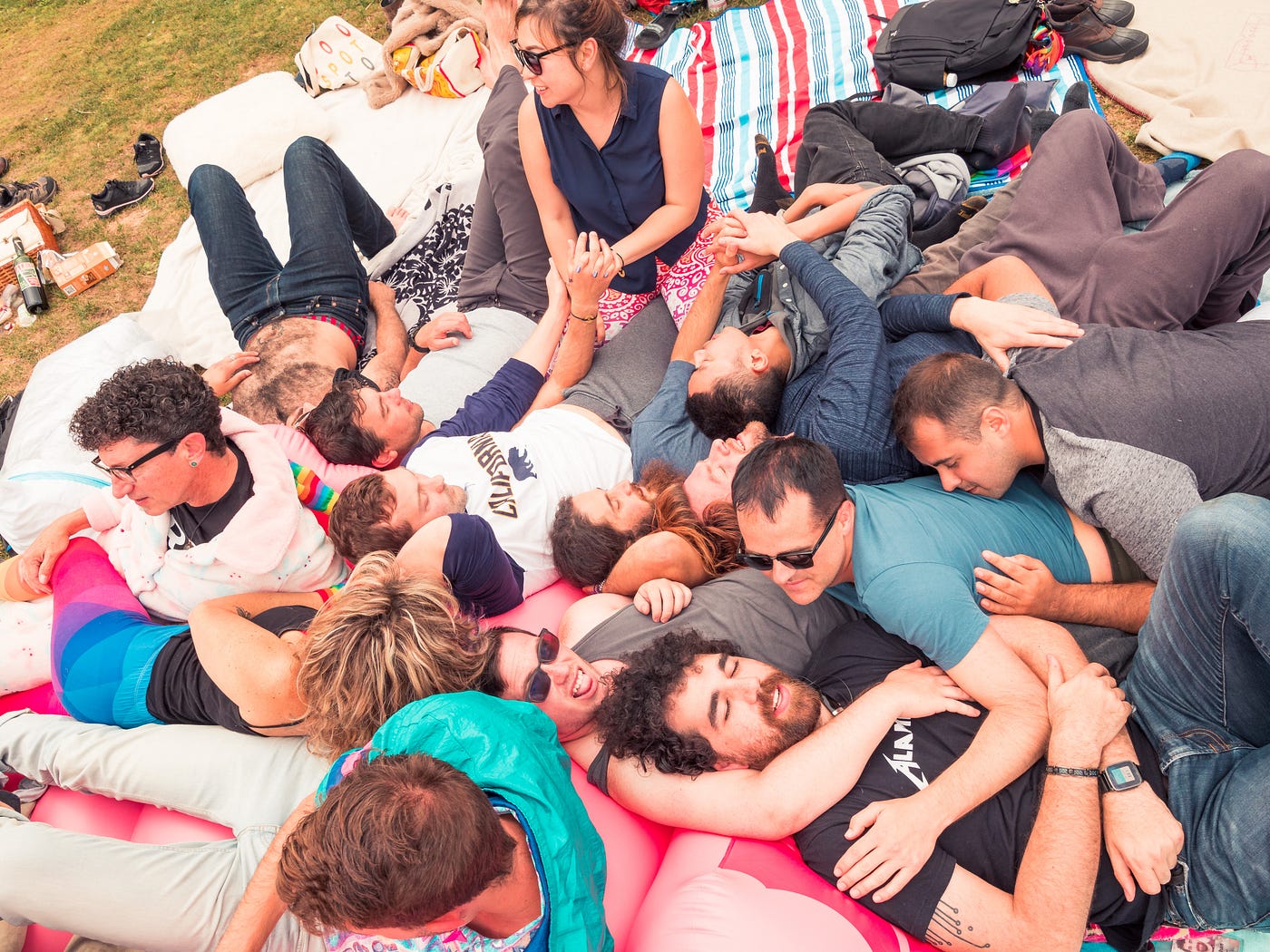 In Mission Dolores Park, an attempt to create the world's largest 'cuddle  puddle' | by Manny Merlot | Medium