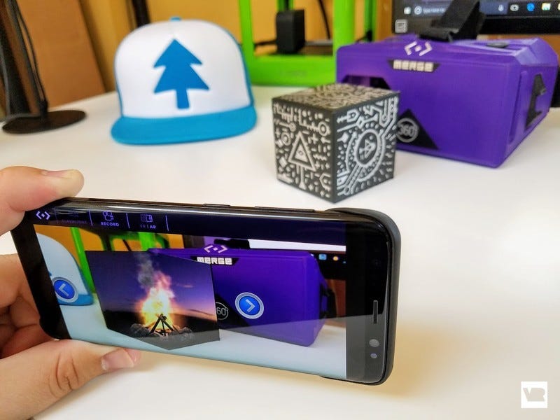 Merge VR's Holo Cube—An Augmented Reality Toy That Transforms into  Interactive Holograms « Next Reality
