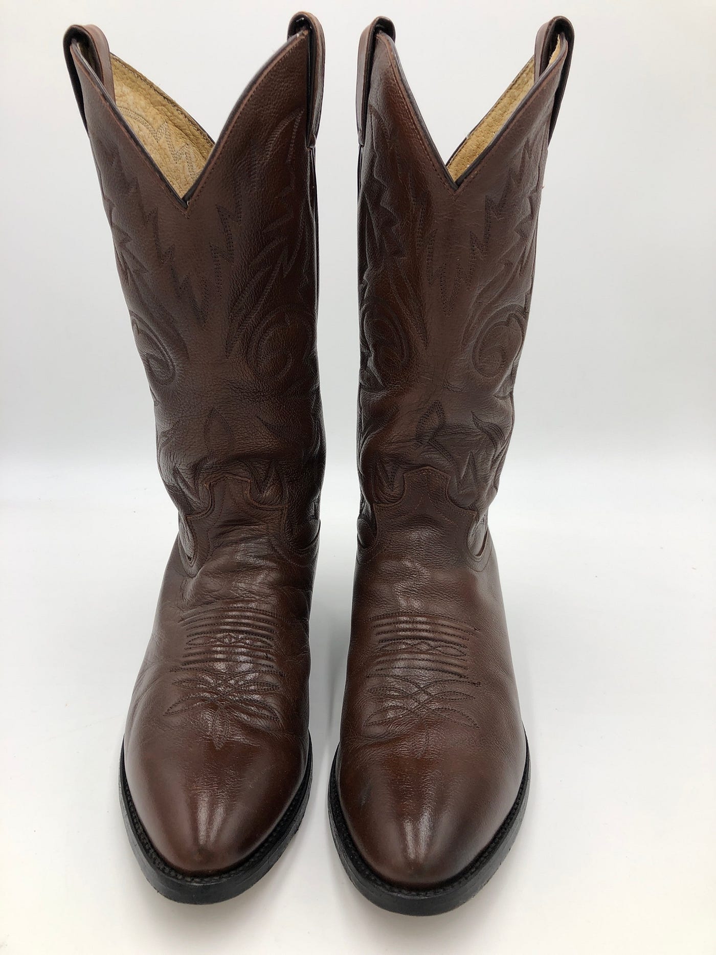 The Urban Frontier: A 2002 Manhattan Time Capsule in Leather