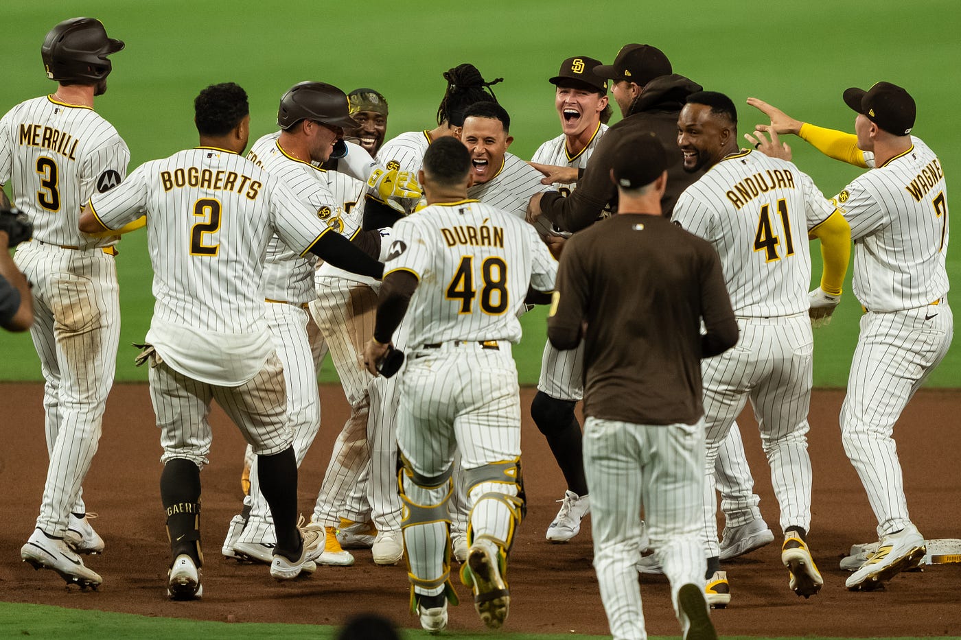CRAIG’S COMMENTS: Speaking of JP Sears, the busy bullpen, Alek Jacob on hand, Manny’s heroics and…