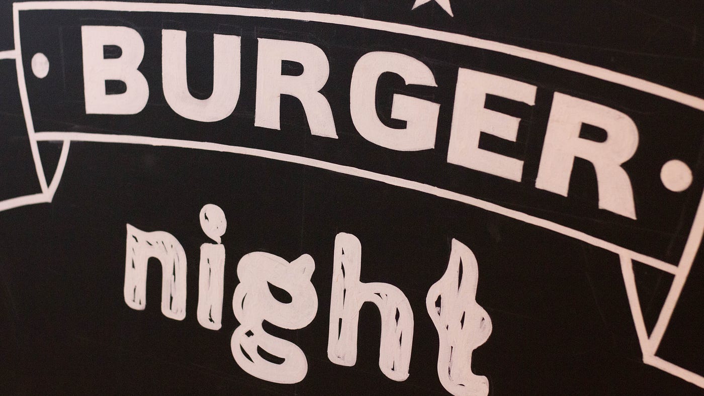 Burgernight: O segundo round na unidade Renascença!, by Lanche Barato