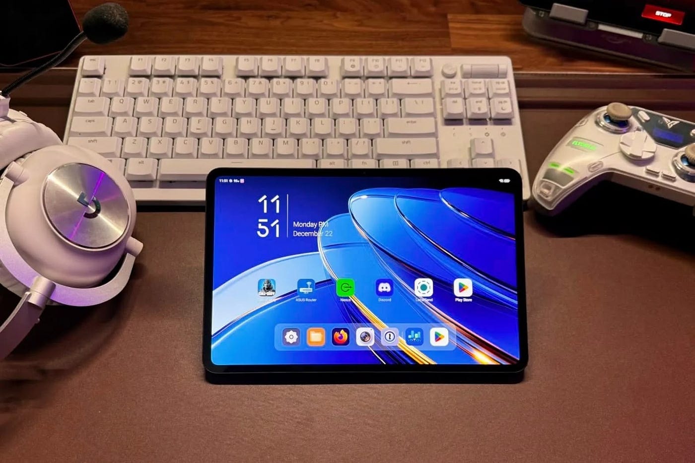 RedMagic Astra Gaming Tablet REVIEW Powerful Performance in a Handheld-Friendly Size