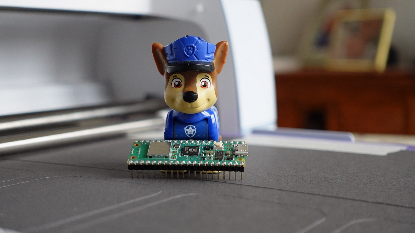 Raspberry Pi Pico W: The Beginner's Guide to Programming and DIY Projects