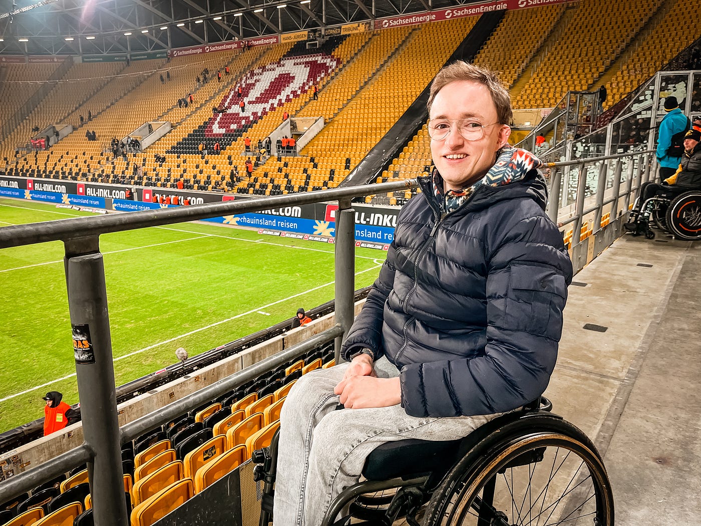 Barrierefreiheit bei Dynamo Dresden: Altes Stadion, schwache Struktur und gutes Engagement