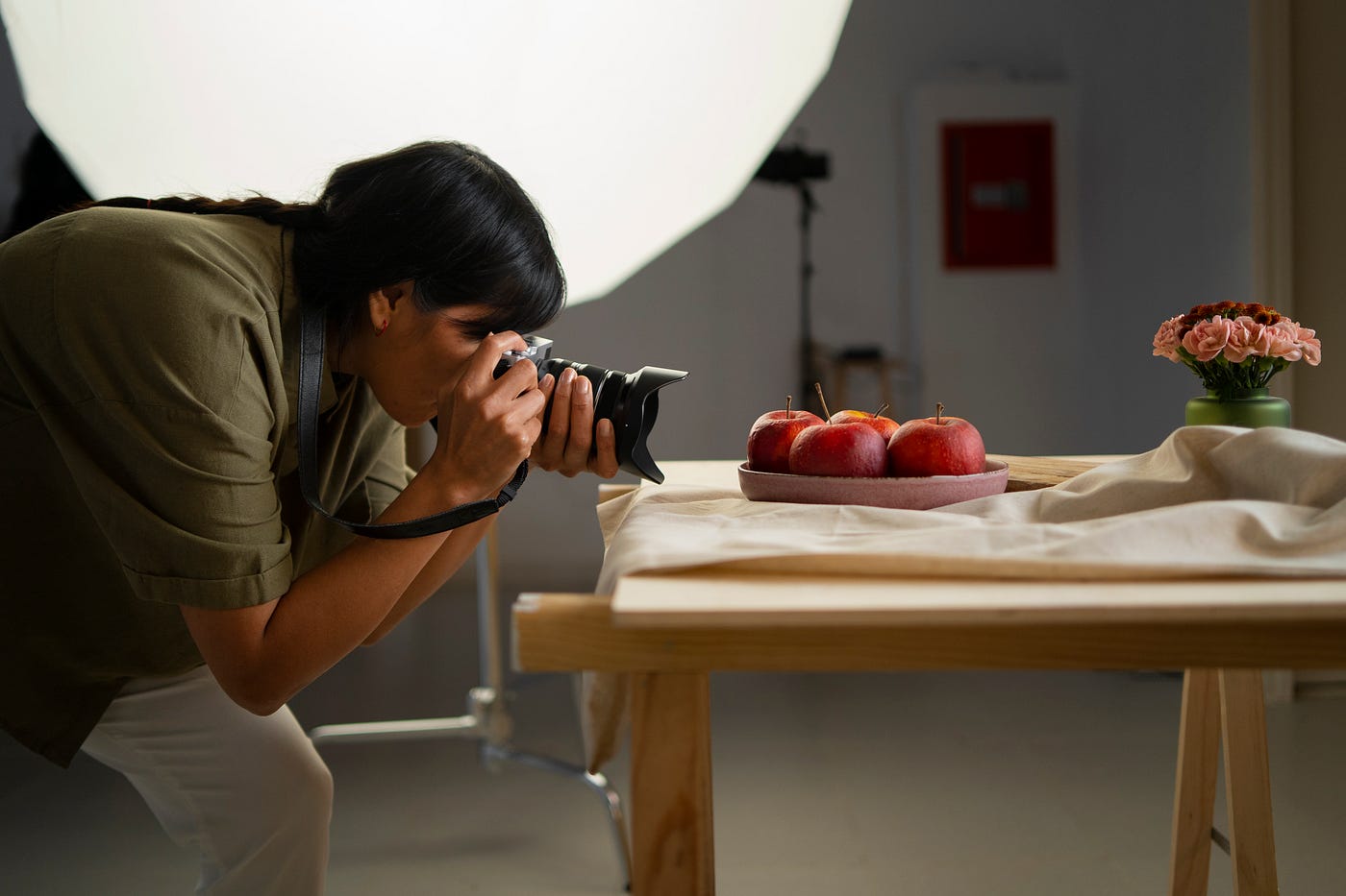 The Importance of High-Quality Product Images in E-commerce | by Salesklik  | Medium