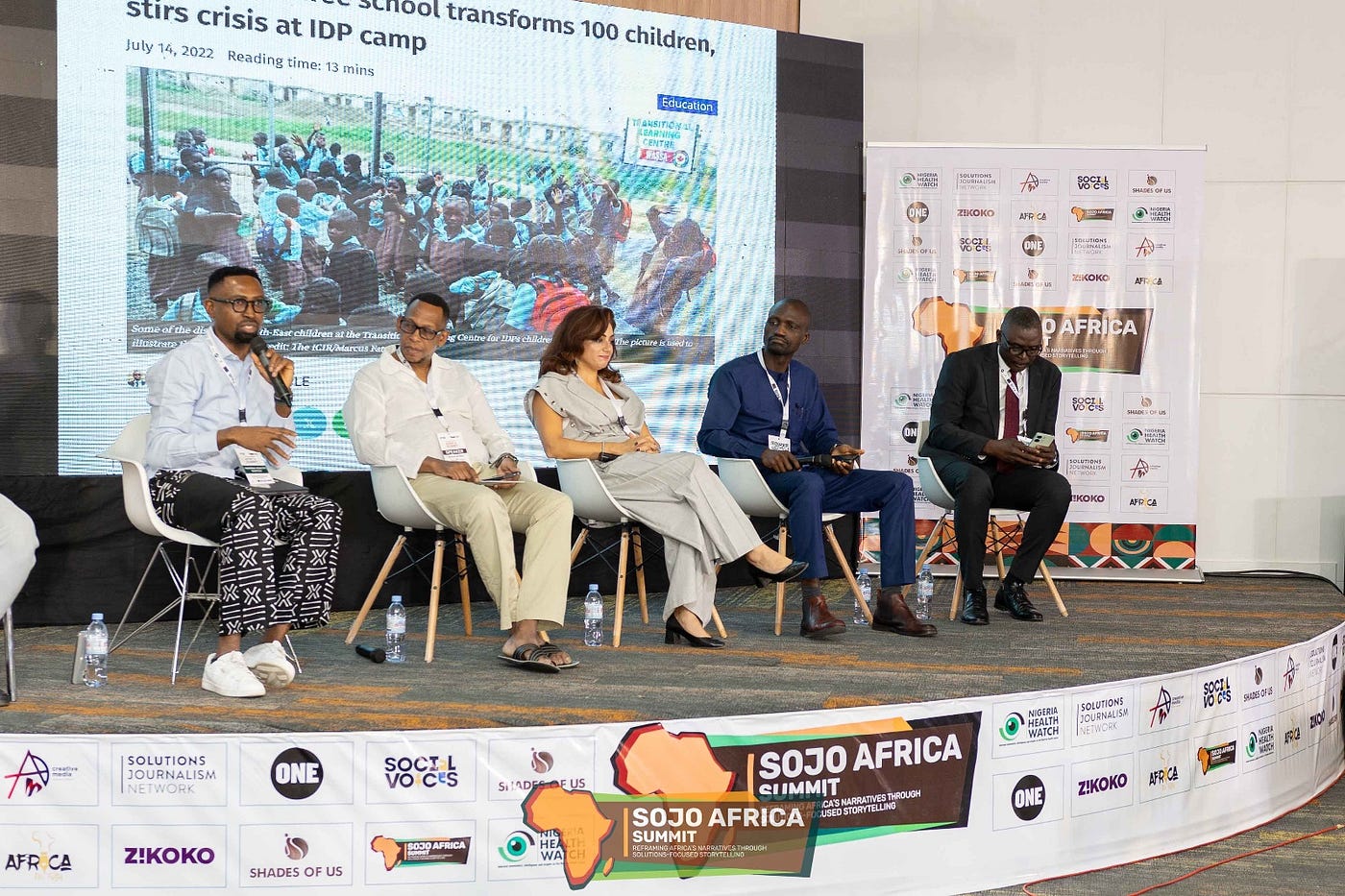 Finding Solutions Stories in Times of Conflict and Crisis