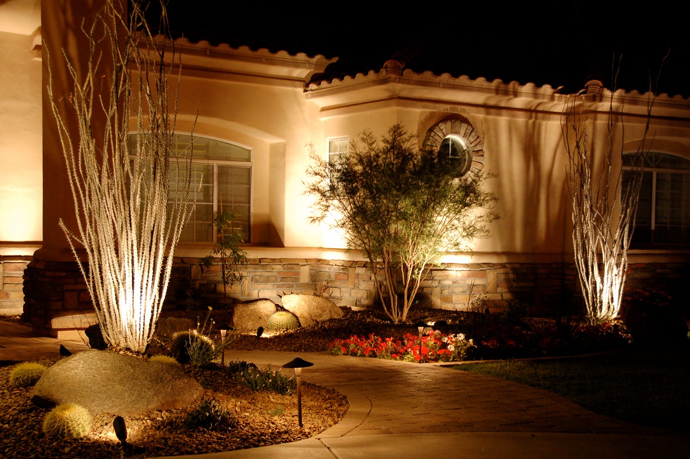 Outdoor Landscape Lighting: Illuminating Your Nighttime Oasis | by  Edysonlightingdesign | Jul, 2023 | Medium