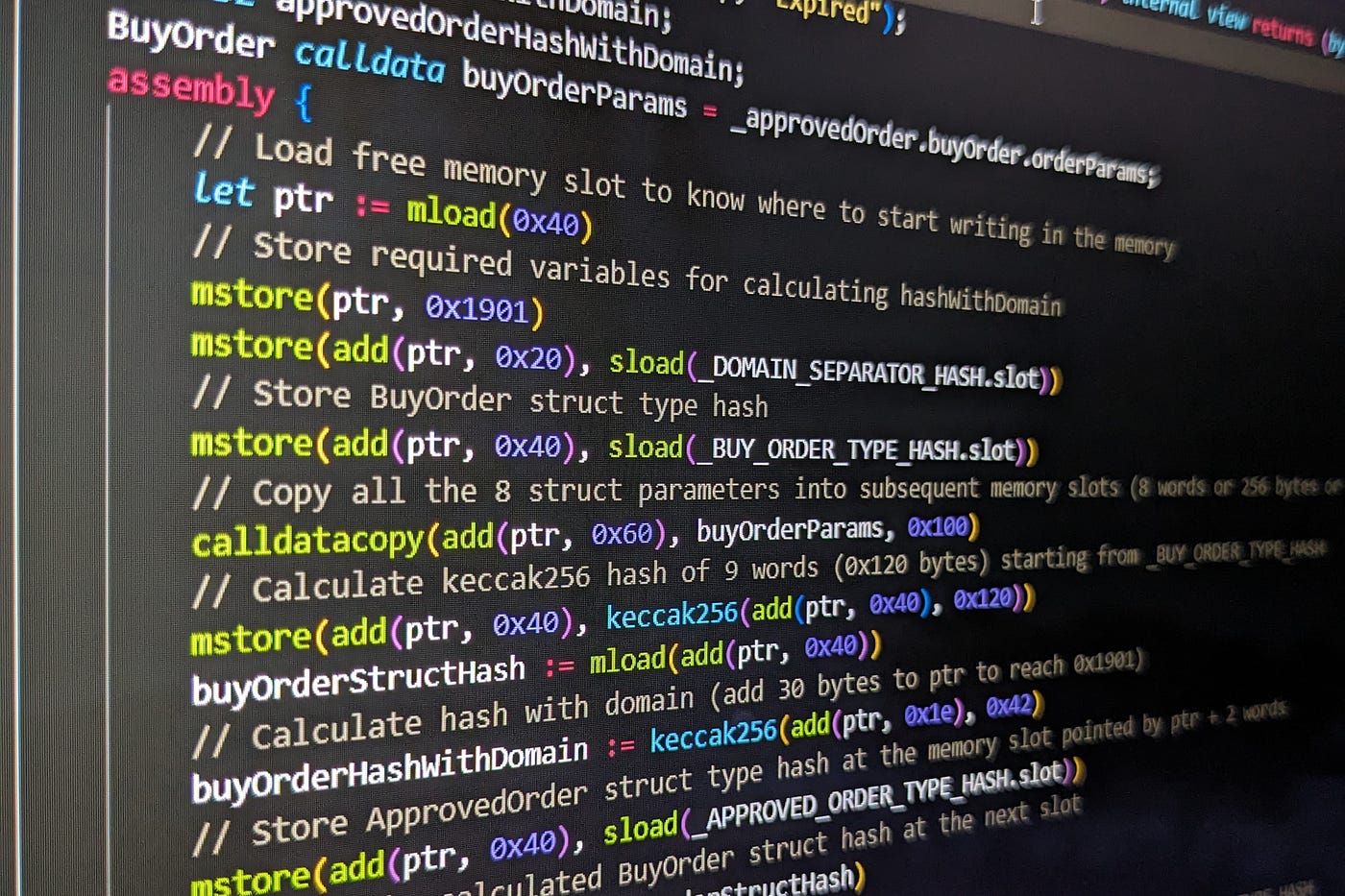 Server-signed Messages in web3: Offloading On-chain Workload to Off-chain