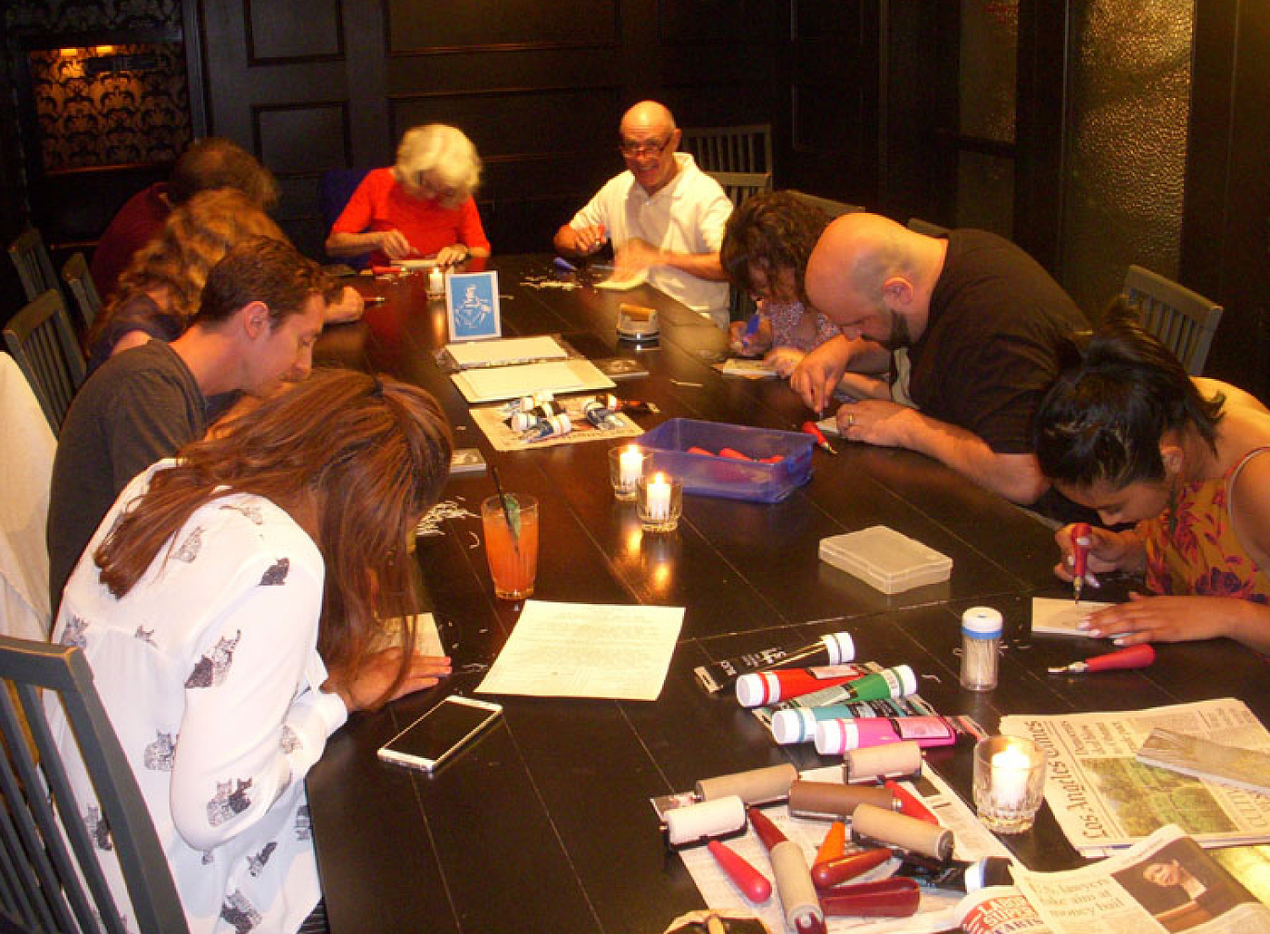 Woodblock print workshop I hosted at an art gallery in 2015. (photo by author)
