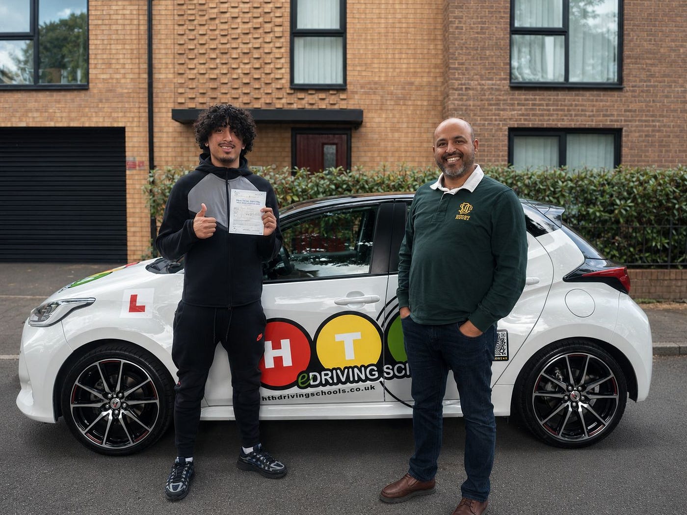 How Many Driving Lessons Do You Need to Pass Your Driving Test in Nottingham? (2026 Guide)