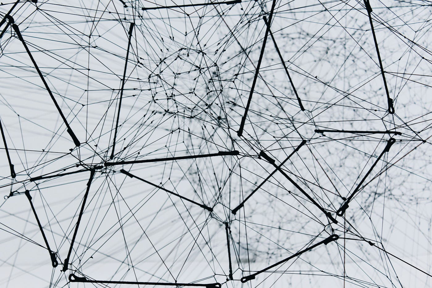 Membedah Peran Penalaran Komputasional dalam Machine Learning untuk Akurasi dan Efisiensi AI