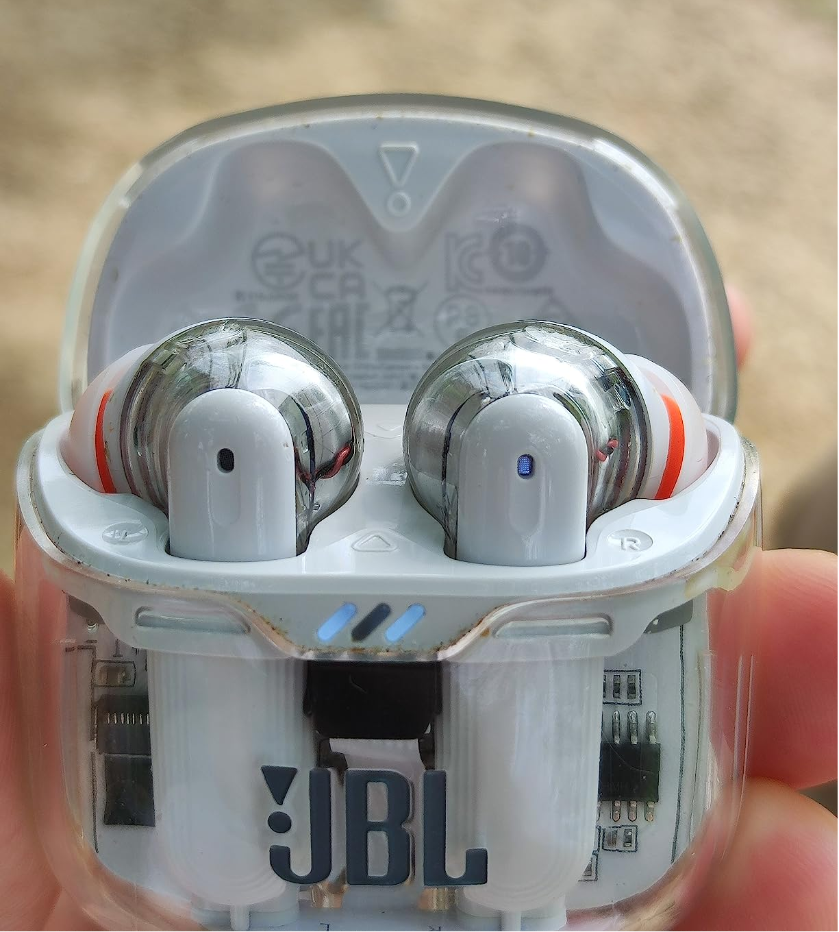 JBL Tune Flex are wireless earbuds that let you fine-tune the audio quality
