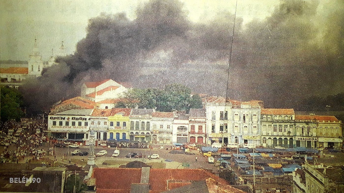 Casa pega fogo e bombeiros usam 6 mil litros de água para conter