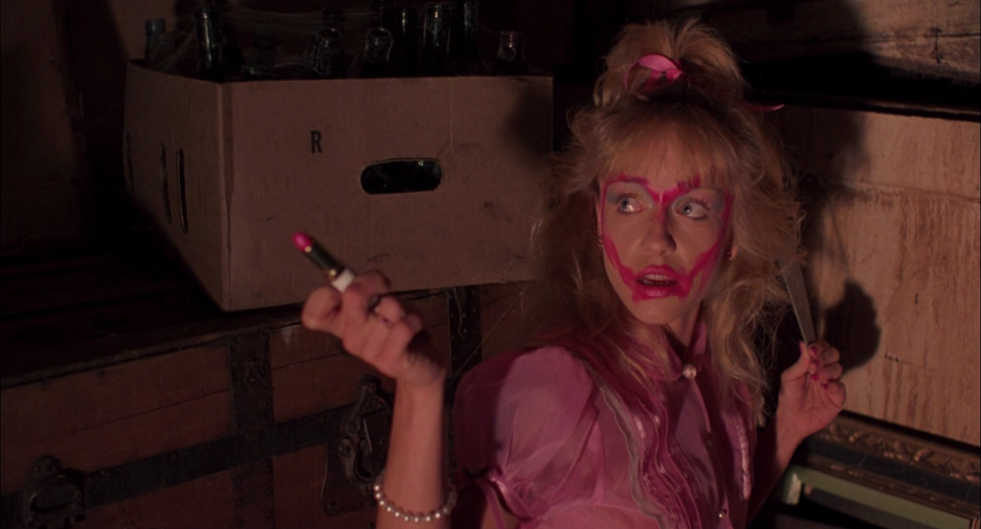 Night of the demons lipstick scene