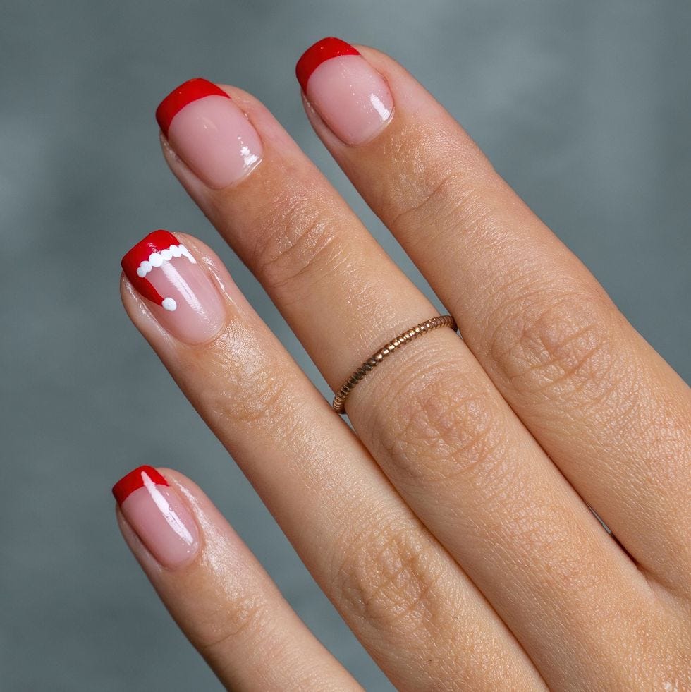 10 Best Christmas Nail Designs to Try in 2024 | by laura ELIN | Medium