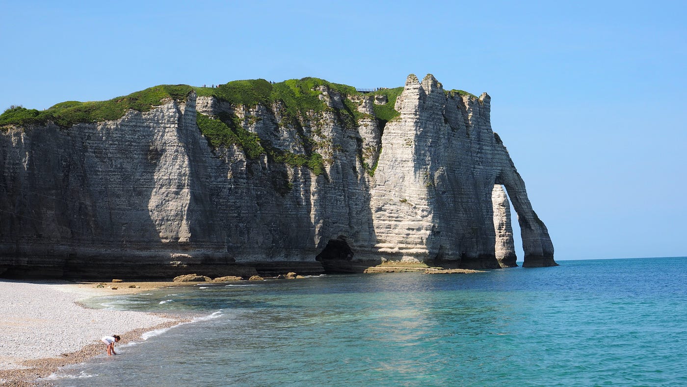 埃特勒塔(Étretat),別名象鼻海岸