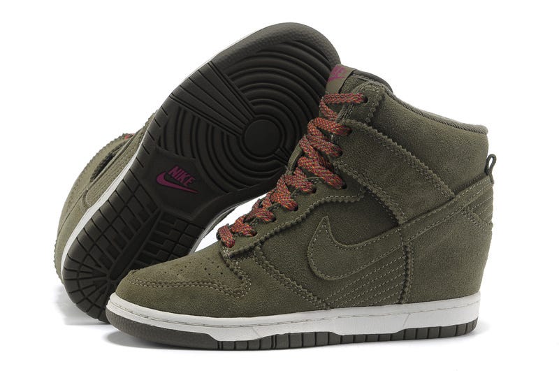 Nike dunk sky on sale hi wedge sneakers outfit