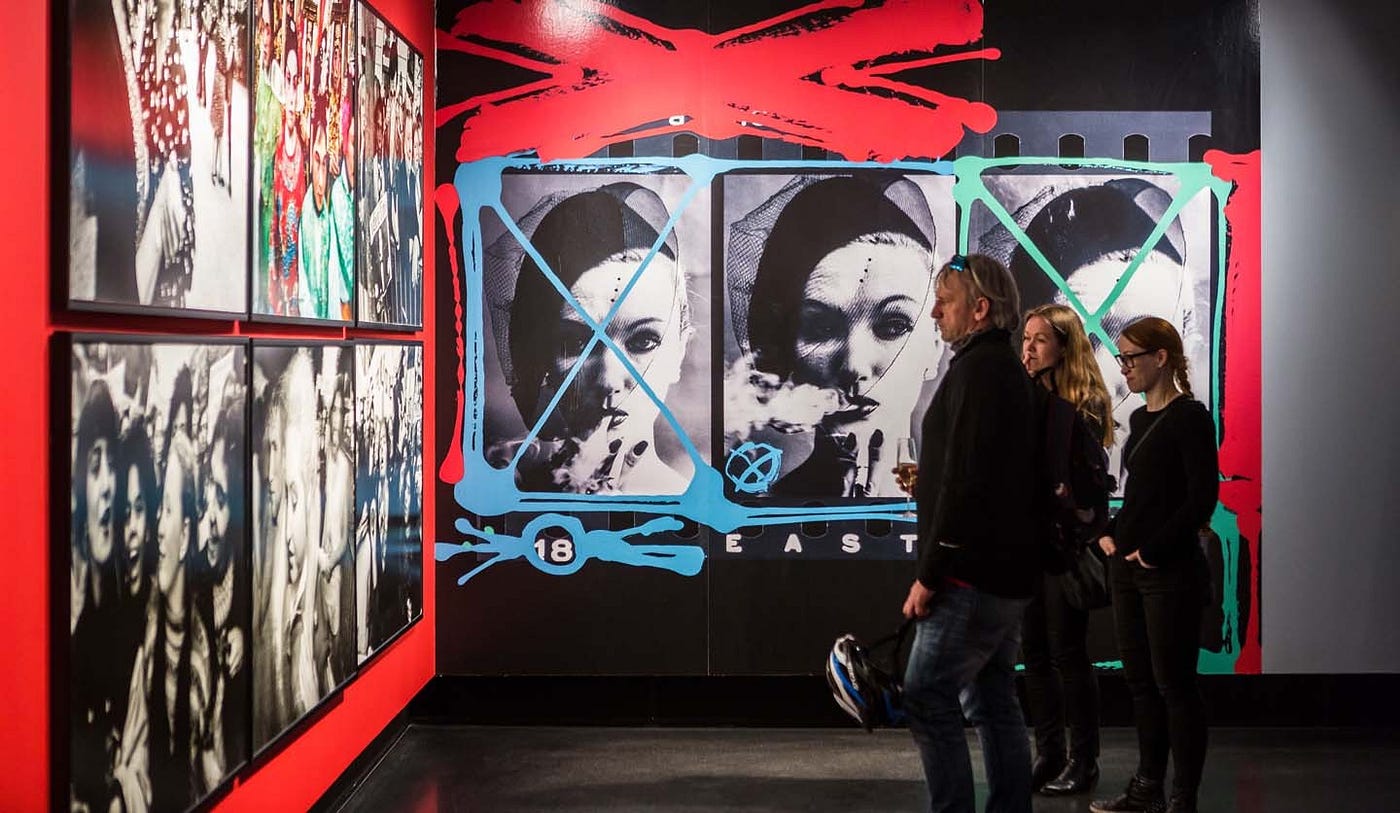 アート・デザイン・音楽 William Klein Retrospective アート