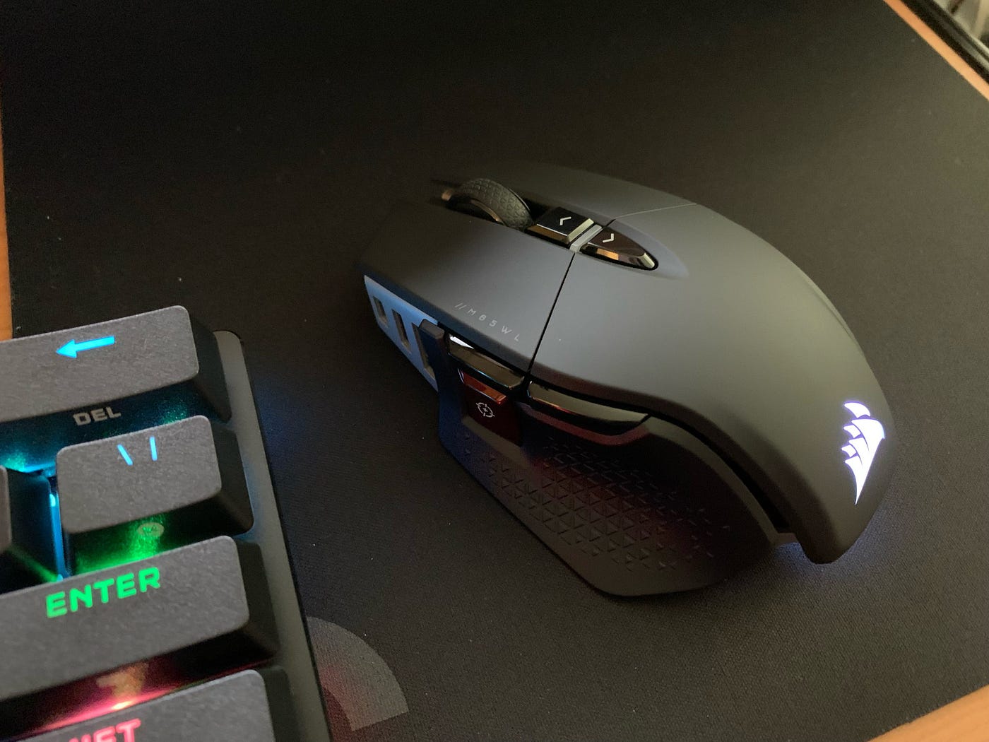 Corsair M65 RGB Ultra Wireless Gaming Mouse Review | by Alex Rowe | Medium