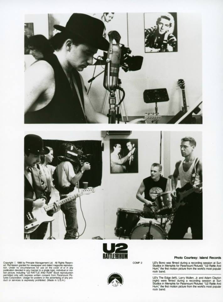 Pin's Vintage U2 – Hottle And Hum War – Bono The Edge (petit Bouton)