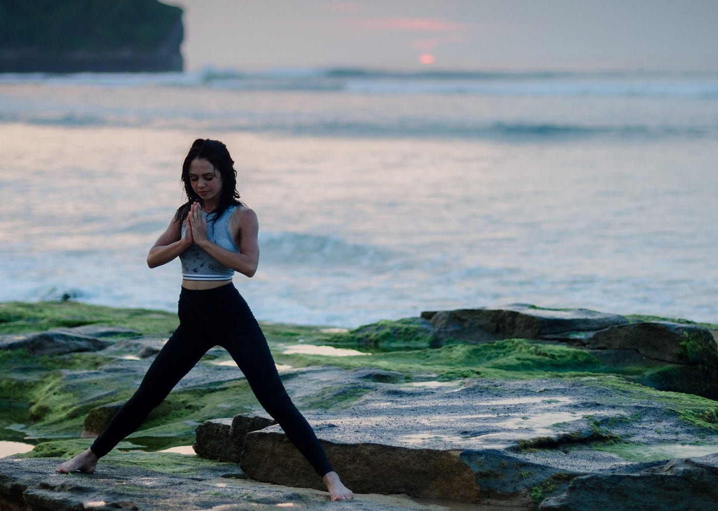 Teal Yoga Capri Leggings — Ocean Vayu Yoga