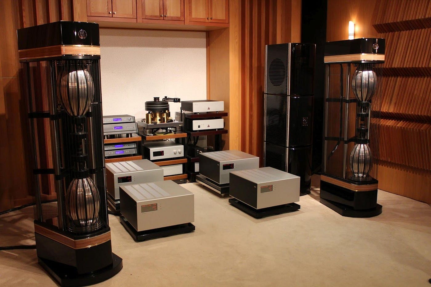 24 Crazy-Ass Hi-Fi Systems. 24 outrageously indulgent hi-fi systems… | by  Shon Ellerton | The Ironkeel Collection | Medium