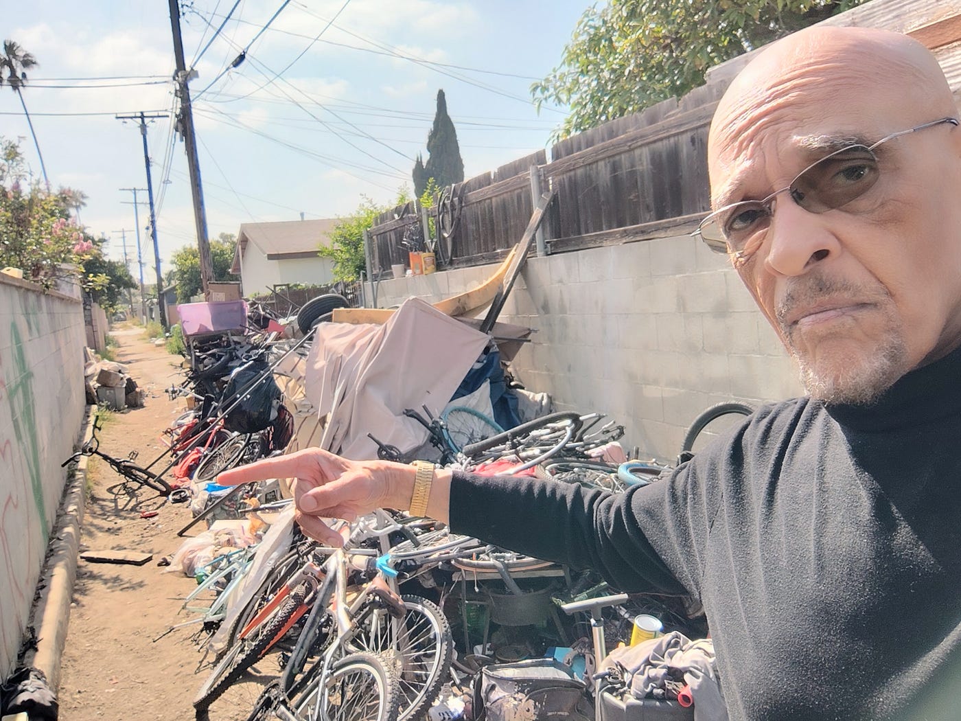 Garbage Street Dumping a Big Hazard to Blacks and Hispanics in Los Angeles