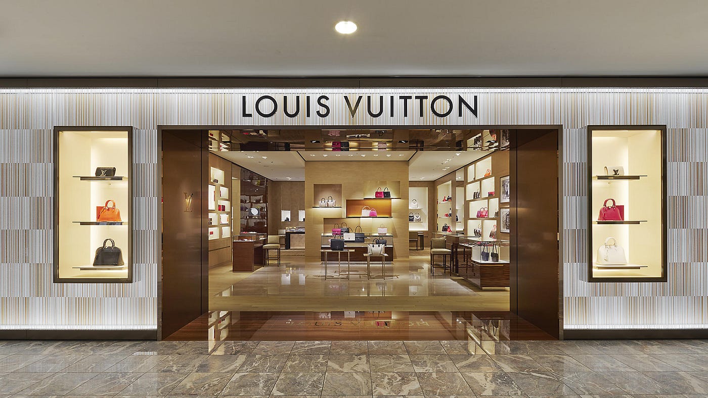 Louis Vuitton keeps an eye on the Eiffel Tower - I Spywith a visual  merchandising eye!