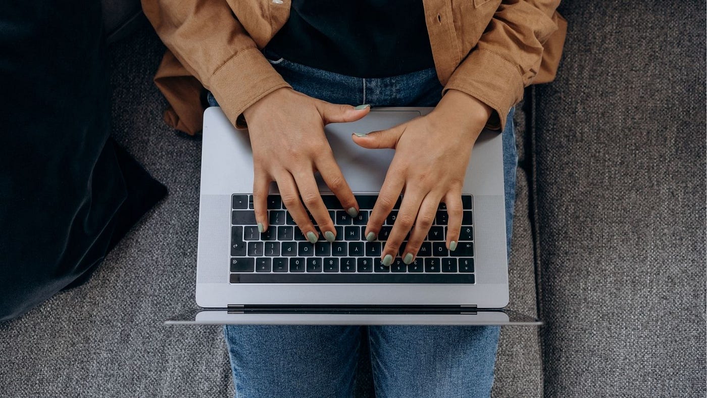 Modal Terbatas Bukan Halangan: Strategi Membangun Penghasilan Tambahan di Era Digital