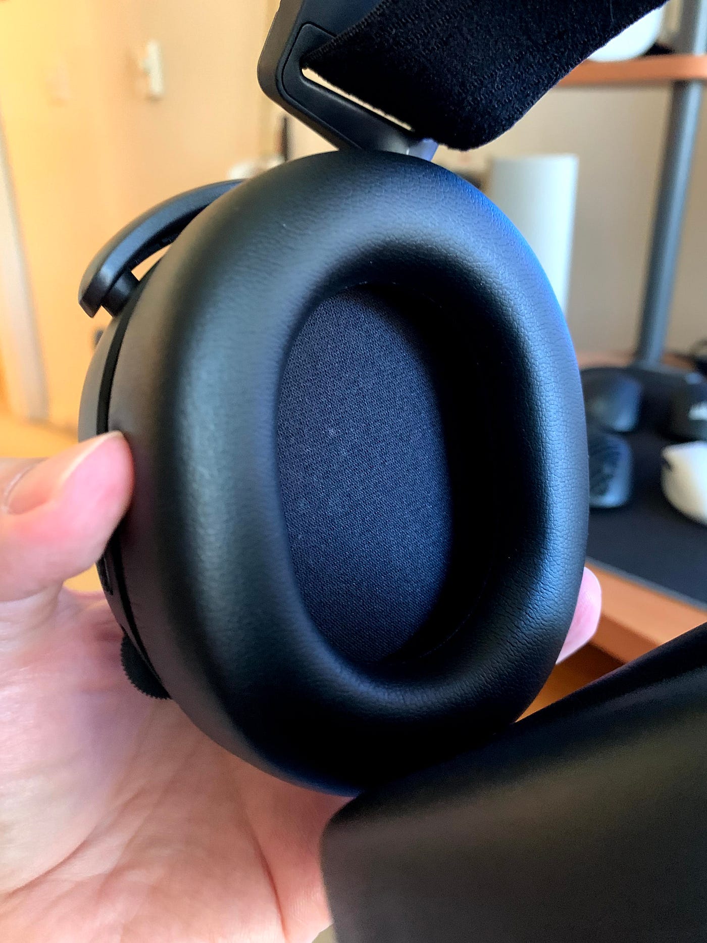 SteelSeries Arctis Prime Review: A Comfy and Affordable Gaming Headset