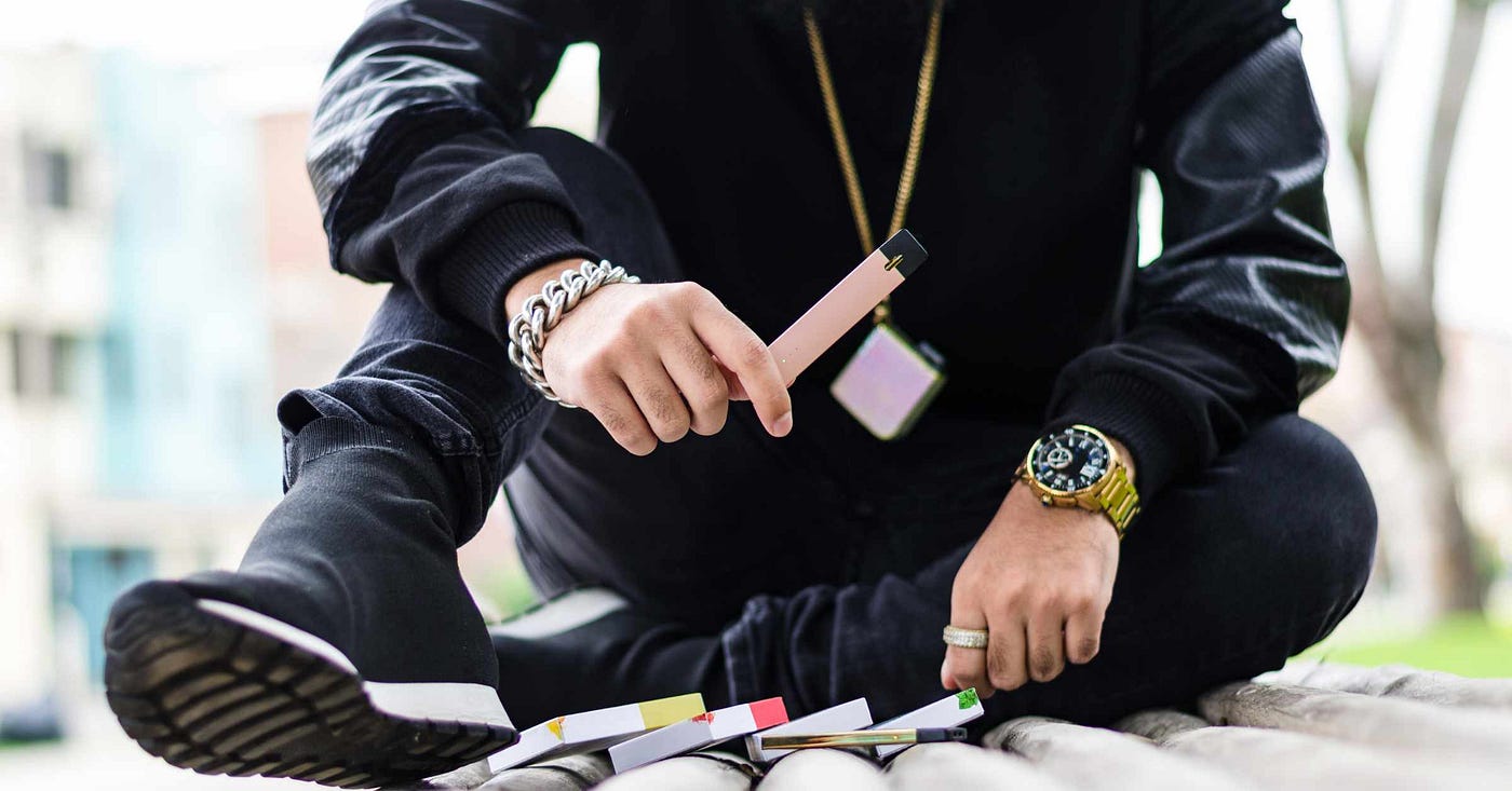 Travel With Vape: Can I Bring Disposable Vapes on a Plane? | by Veronica  Hanson | Medium