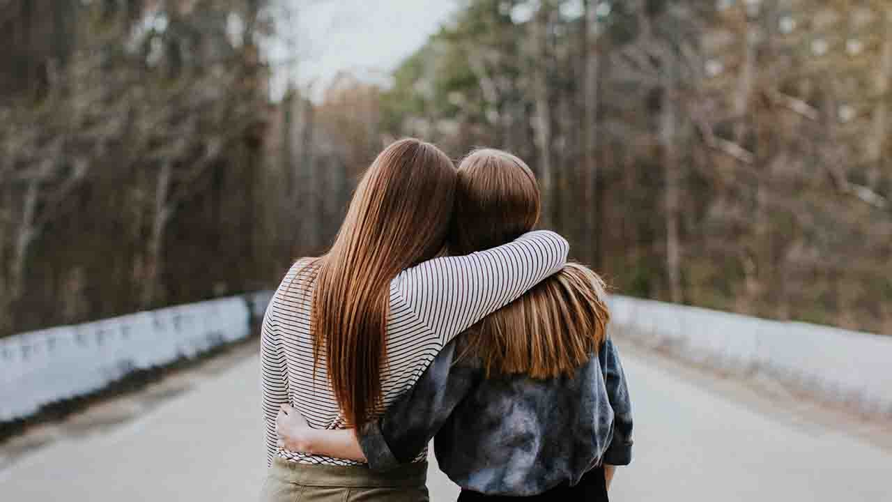 7 Signs You're a Good Friend - First Things First