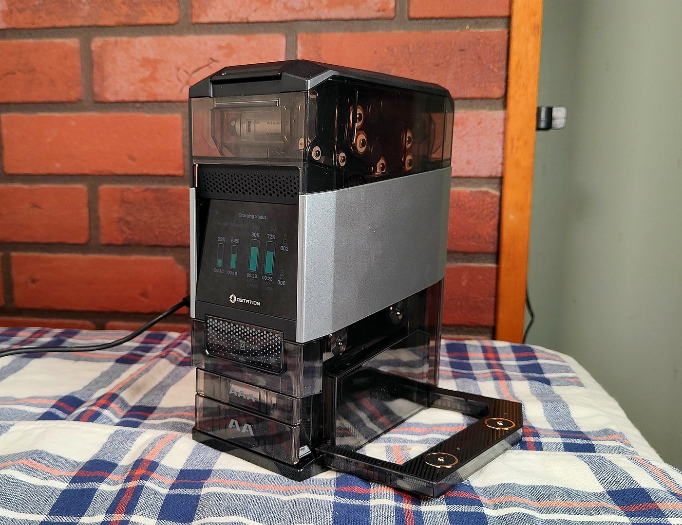 Review of the Ostation 2 Pro 3-in-1 Smart Battery Charger