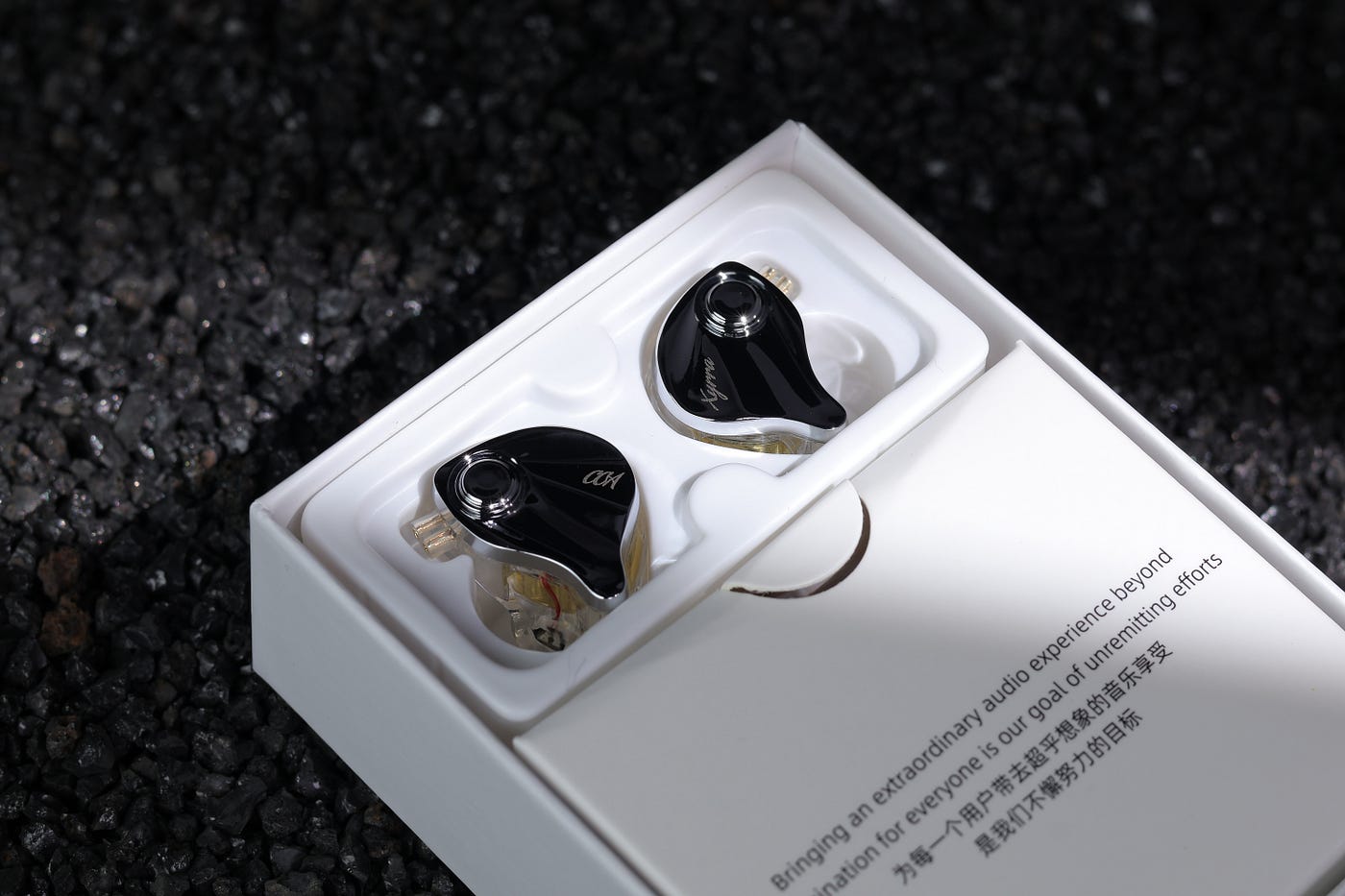 CCA Xyrra Review — Hybrid Gaming IEM