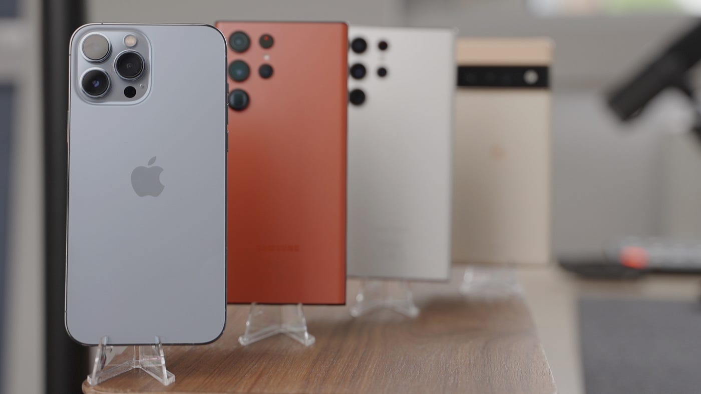 I tested the iPhone 13 Pro Max, the Samsung Galaxy S22 Ultra and