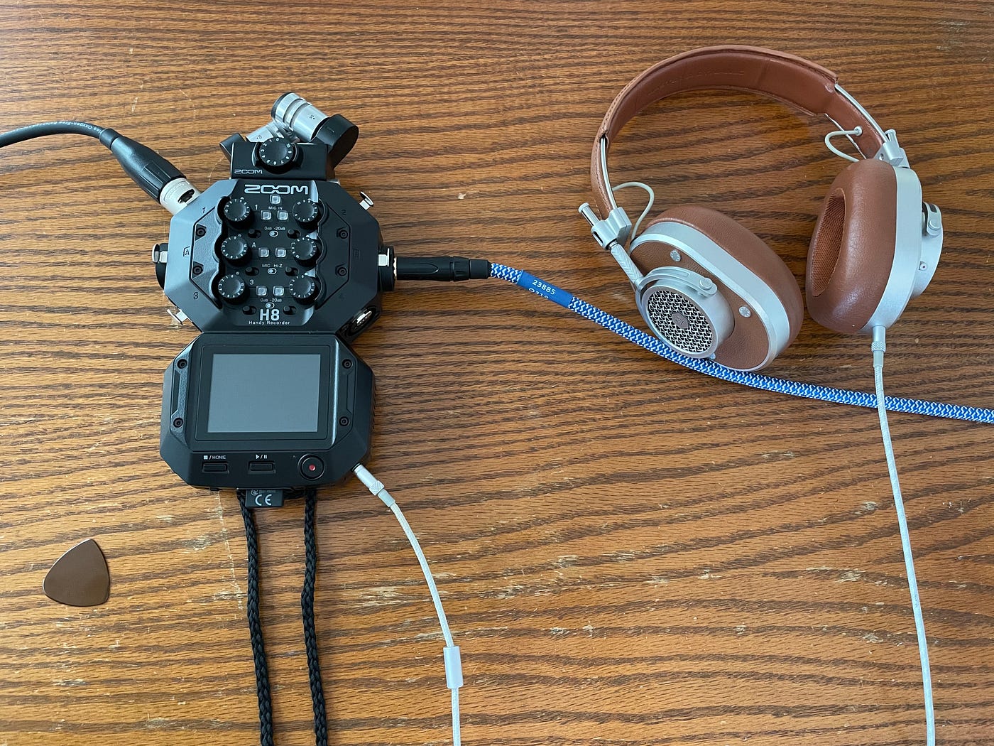 Using the Zoom H8 Handy Recorder with iPhone pt. 1 | by Mathilde Mouw-Rao |  Medium
