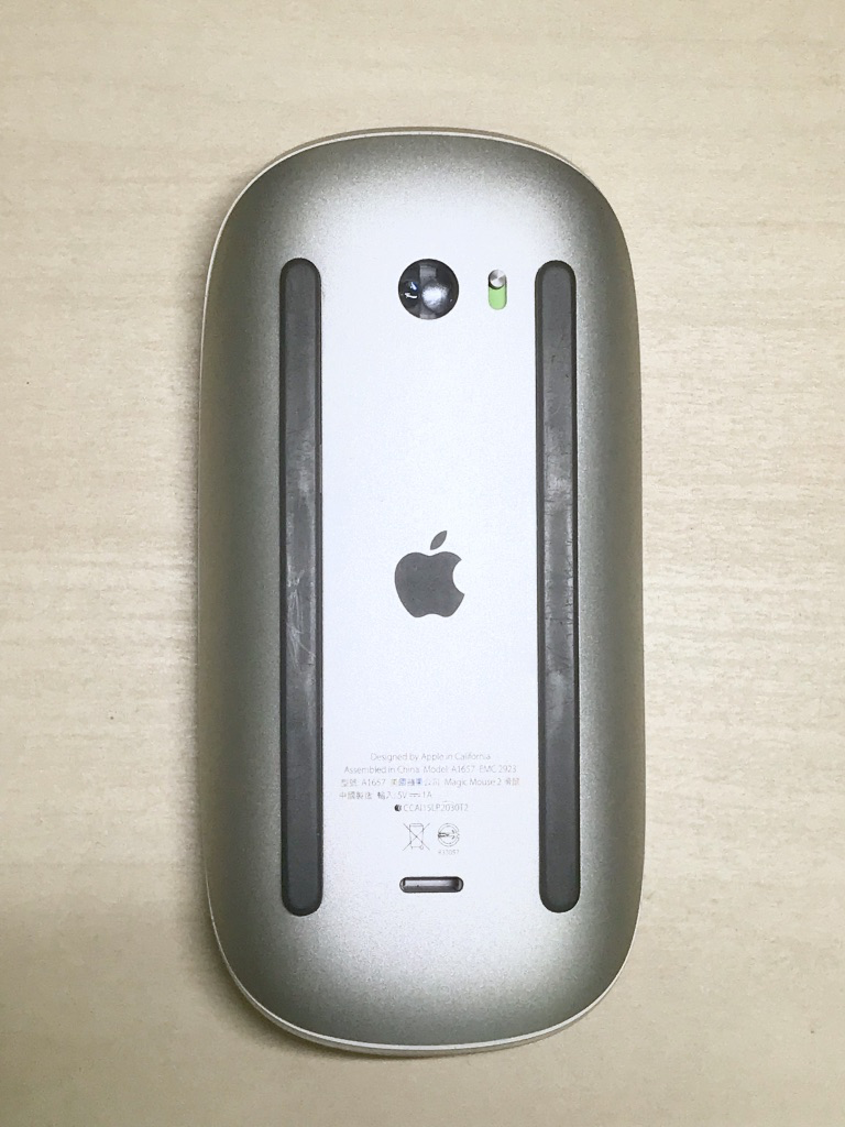 Magic Mouse 2 蘋果藍牙滑鼠. 終於不用一直換電池，Lightning 充電的Mac 滑鼠| by EnterBox | Medium